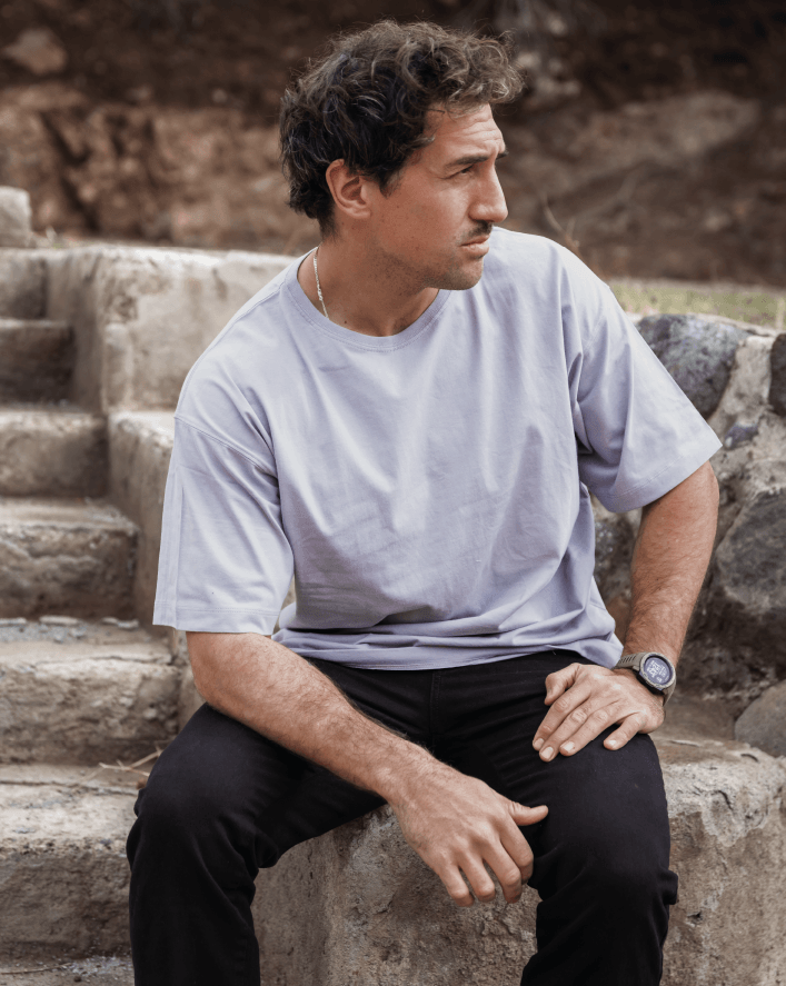 POLERA BOUNDLESS GRIS