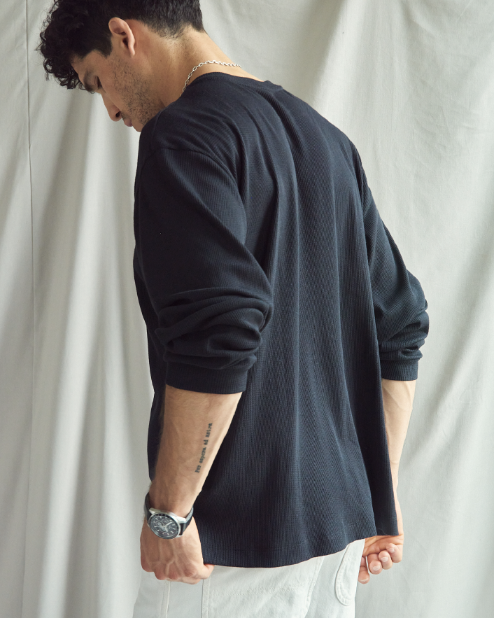 POLERA BASICA MANGA LARGA NEGRA