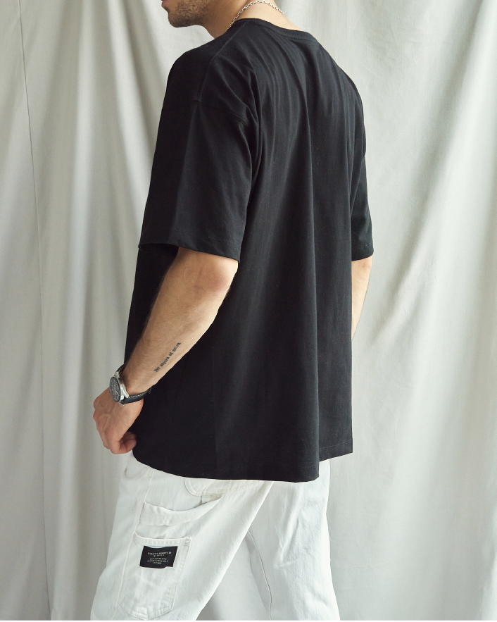 POLERA BASICA NEGRA