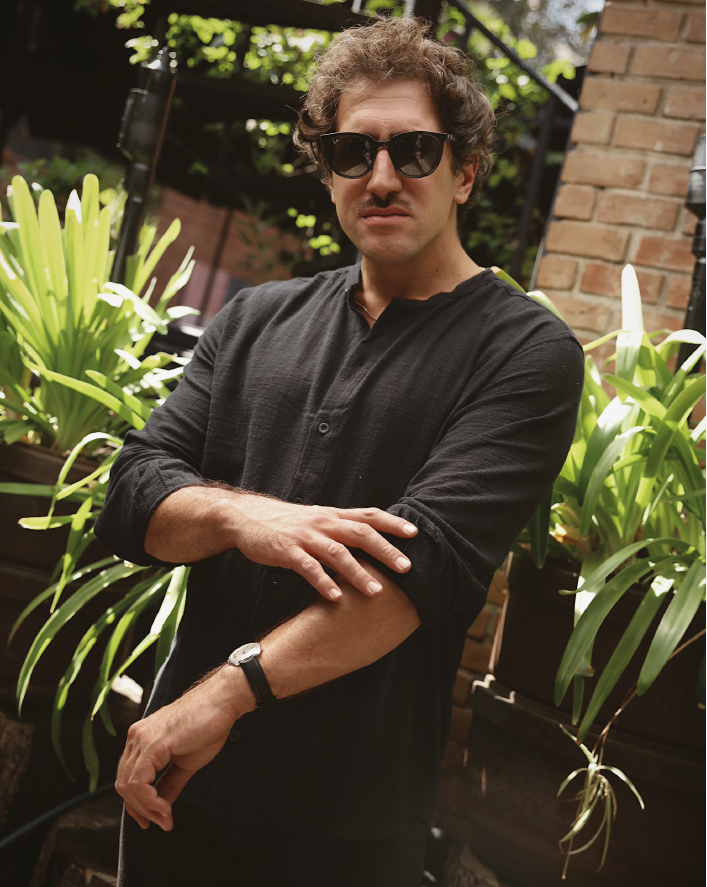 CAMISA CUELLO MAO NEGRA